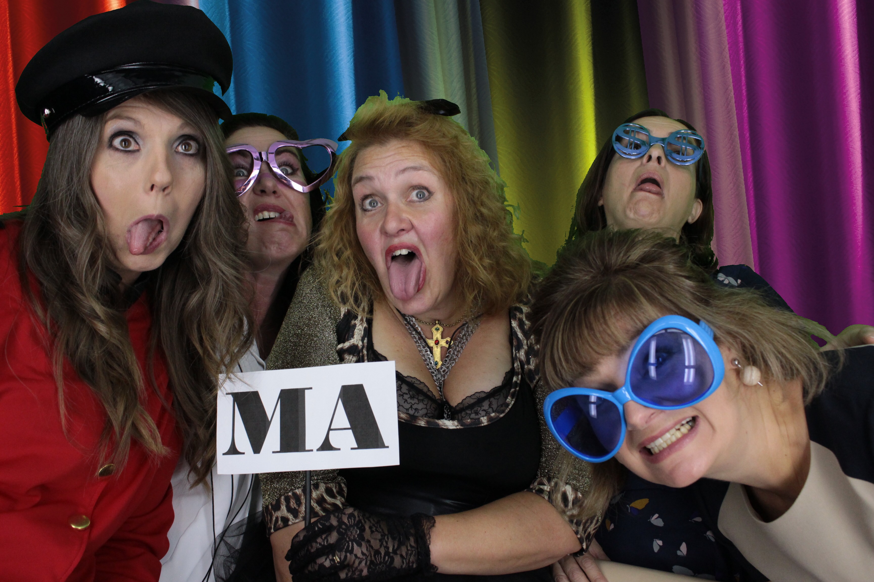 Simon's 50th Birthday | View more photos from the event at gallery.myphotoboothexperience.co.uk/u/MyPhotoBoothExperienceLtd/Simons-50th-Birthday